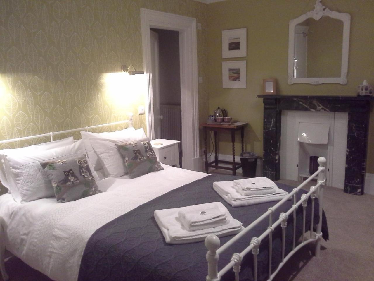 The Old Vicarage B & B Barnstaple Eksteriør billede